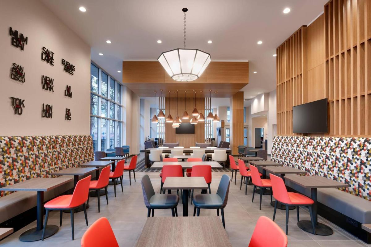 TownePlace Suites by Marriott Salt Lake City Downtown - image 4