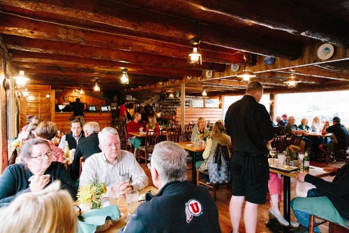 Silver Fork Lodge & Restaurant - image 36