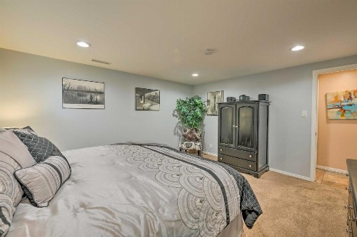 Roomy Salt Lake City Apt with Movie and Game Room - image 11