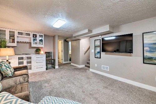 Modern Salt Lake City Apt - 20Mi to Snowbird! - image 5