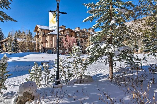 Solitude Mountain Slopeside Ski Condo with Hot Tub! - image 6