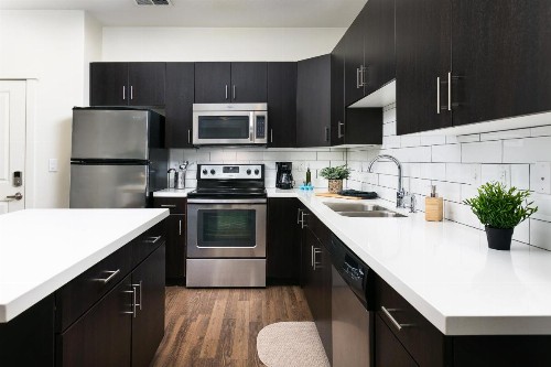Criteria SLC Urban Escape Concierge Cosmopolitan 2BR 2BA