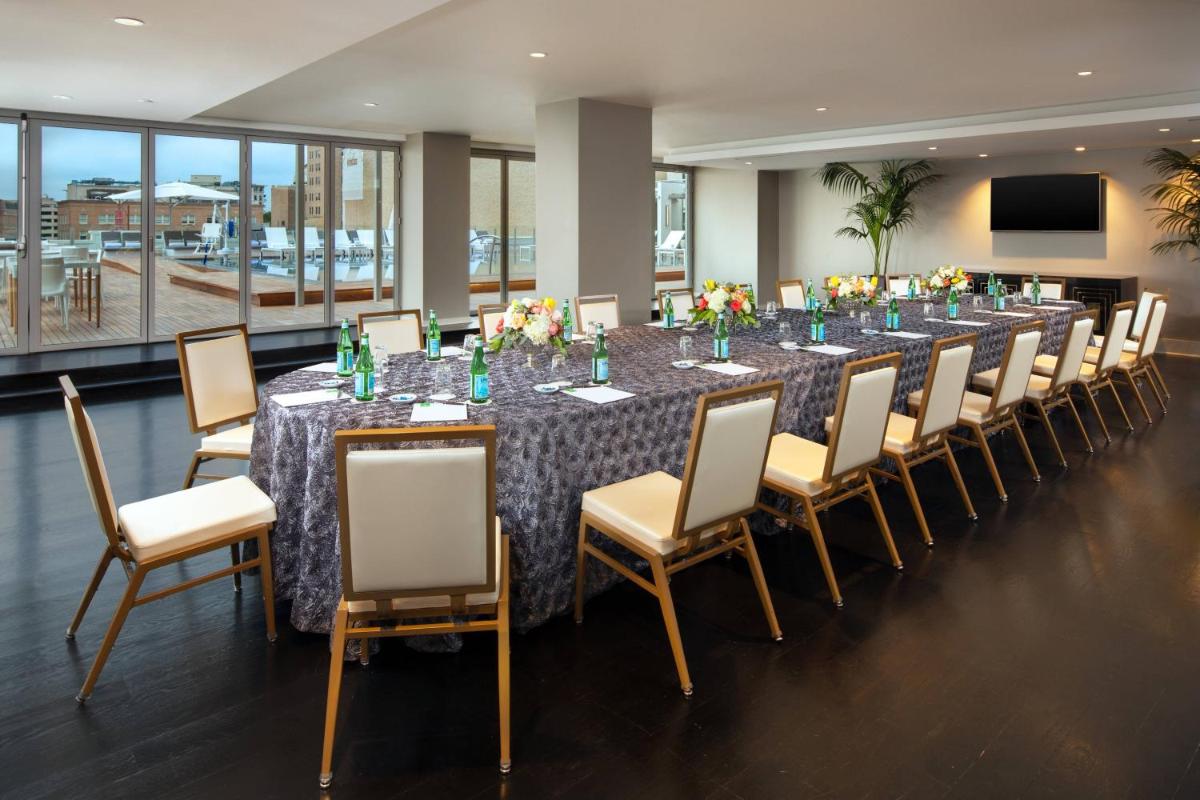 The St. Anthony a Luxury Collection Hotel San Antonio - image 3