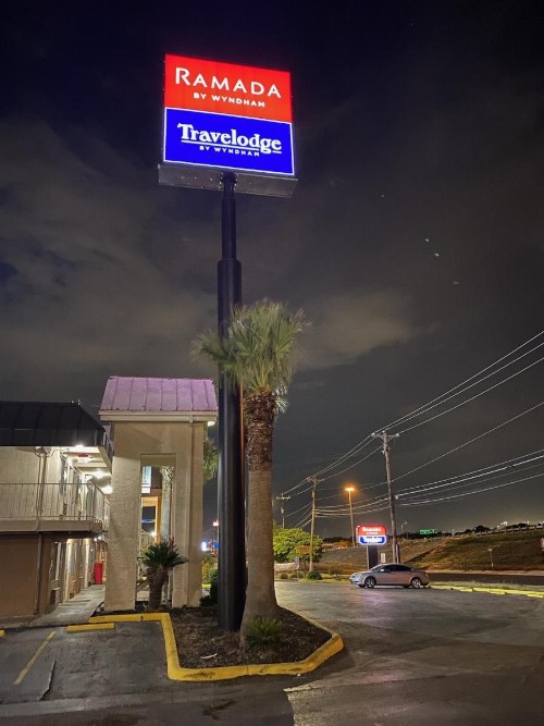 Motel 6-San Antonio TX - Near Lackland AFB - image 12