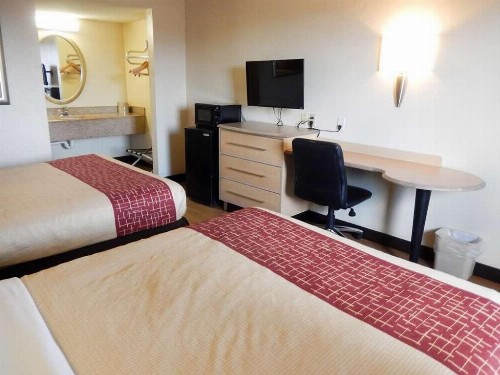 Motel 6-San Antonio TX - Near Lackland AFB - image 15