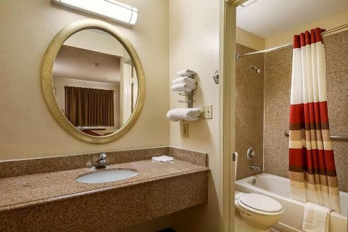 Motel 6-San Antonio TX - Near Lackland AFB - image 21