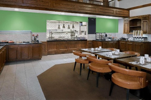 Hilton Garden Inn San Antonio Airport - image 12