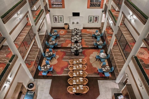 Hilton Garden Inn San Antonio Airport - image 33