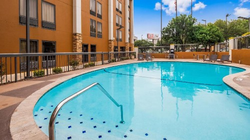Best Western Plus Medical Center South - image 19