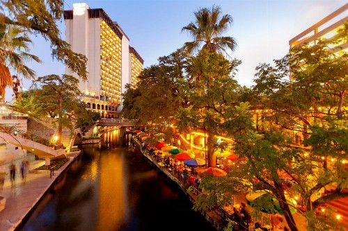 Hilton Palacio del Rio - image 4