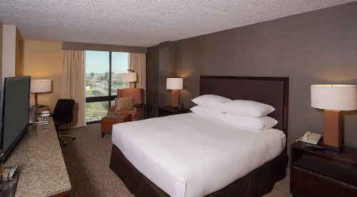 Hilton San Antonio Airport - image 15