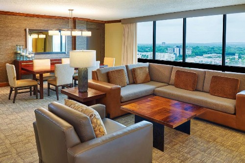 Hilton San Antonio Airport - image 19