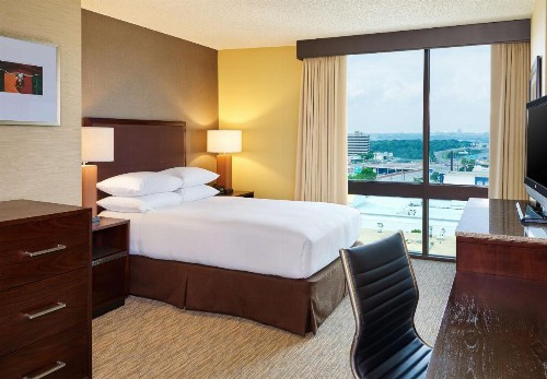 Hilton San Antonio Airport - image 24