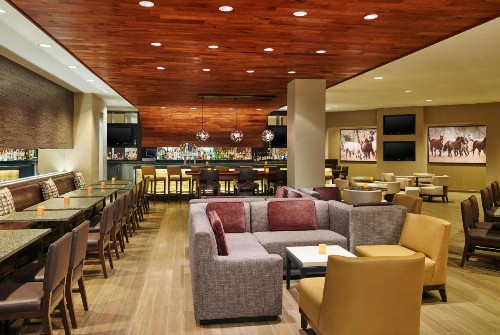 Hilton San Antonio Airport - image 6