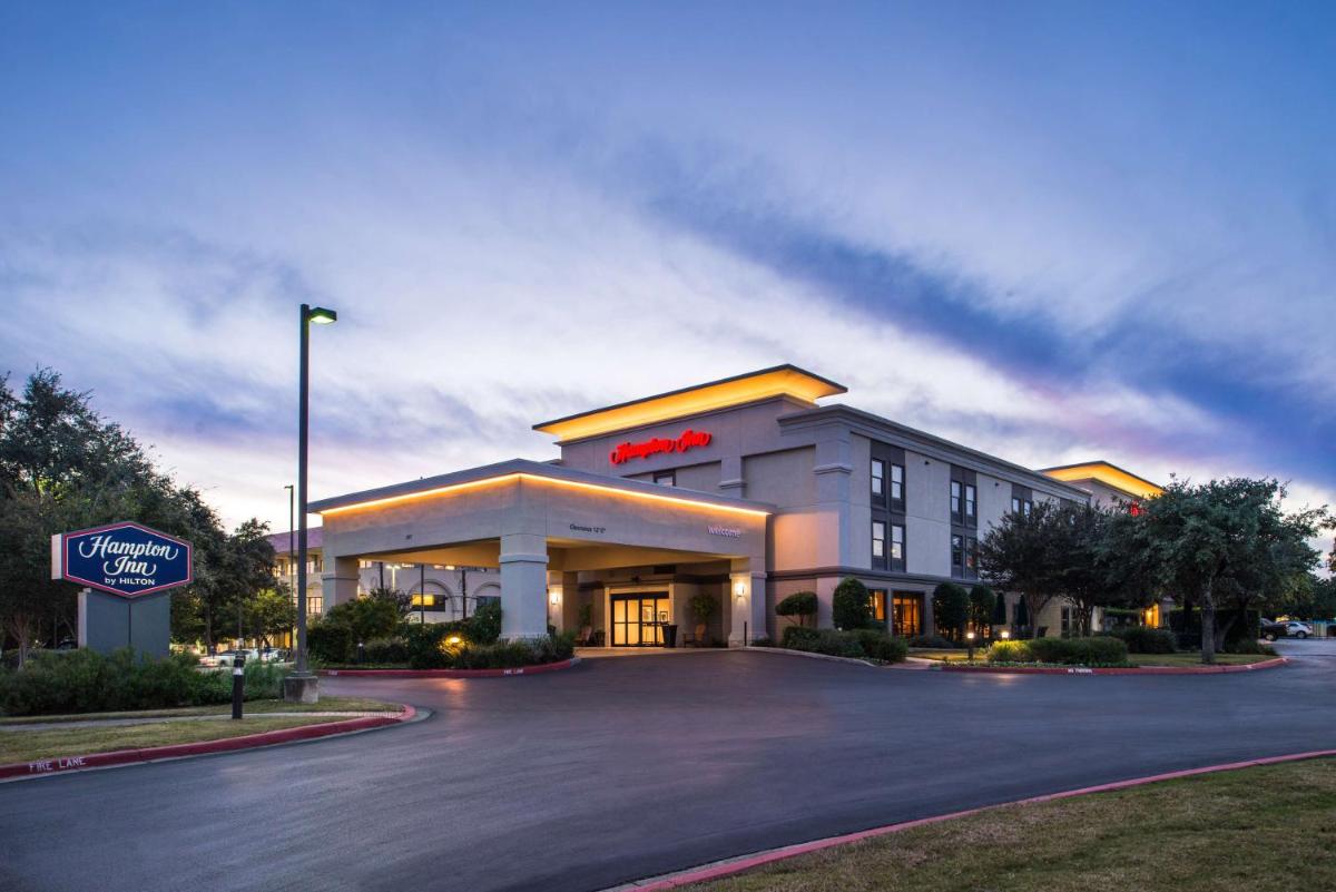 Hampton Inn San Antonio Stone Oak - main image