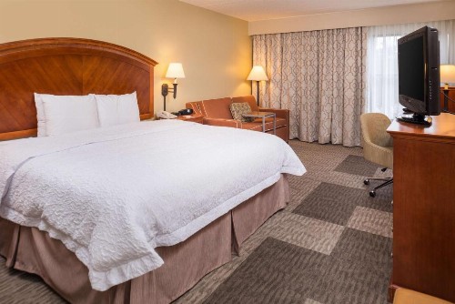 Hampton Inn San Antonio Stone Oak - image 12