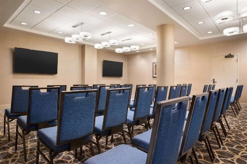 Embassy Suites San Antonio Airport - image 48