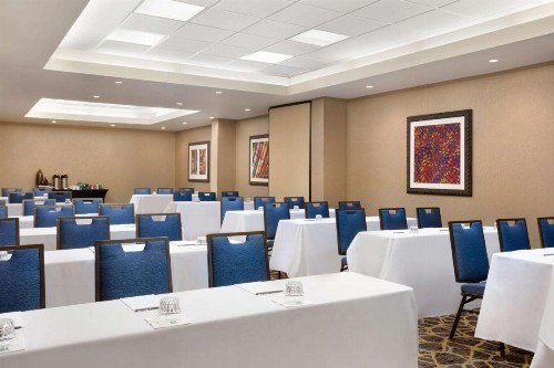Embassy Suites San Antonio Airport - image 50