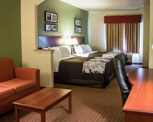 Sleep Inn and Suites at Six Flags - image 21