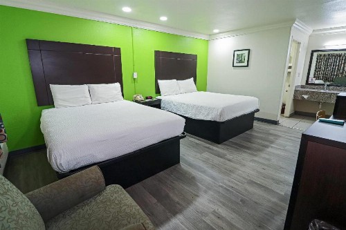 Rodeway Inn Lackland AFB/Sea World - image 22