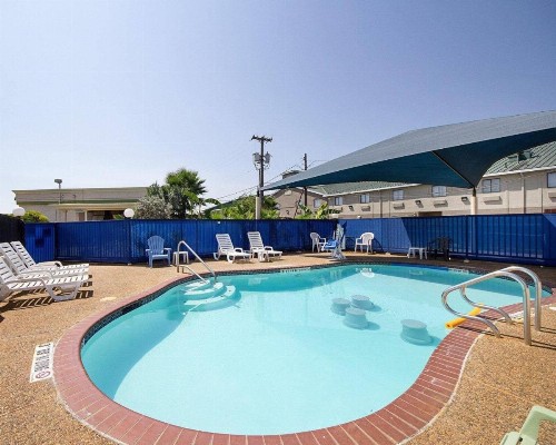 Rodeway Inn Lackland AFB/Sea World - image 34