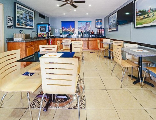 Rodeway Inn Lackland AFB/Sea World - image 35