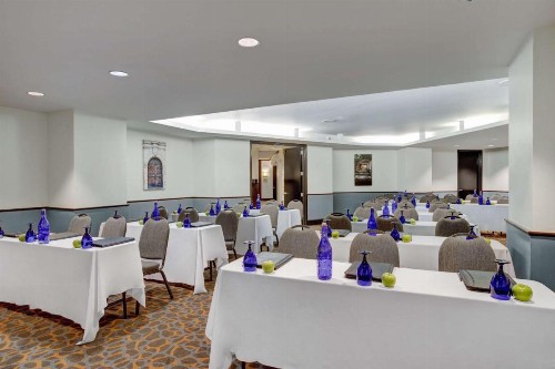 The Emily Morgan Hotel - A DoubleTree by Hilton - image 12