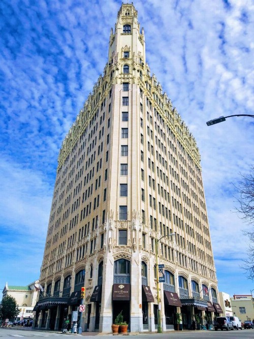 The Emily Morgan Hotel - A DoubleTree by Hilton - image 45