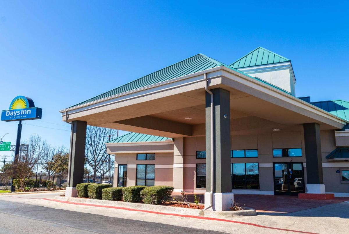 Days Inn by Wyndham N.W. Medical Center - main image