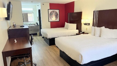Ramada by Wyndham San Antonio/Near SeaWorld - image 15