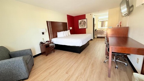 Ramada by Wyndham San Antonio/Near SeaWorld - image 25