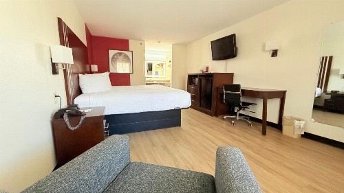 Ramada by Wyndham San Antonio/Near SeaWorld - image 41