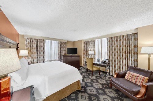 San Antonio Colonnade Hotel - image 11