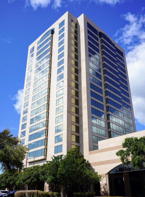San Antonio Colonnade Hotel - image 2