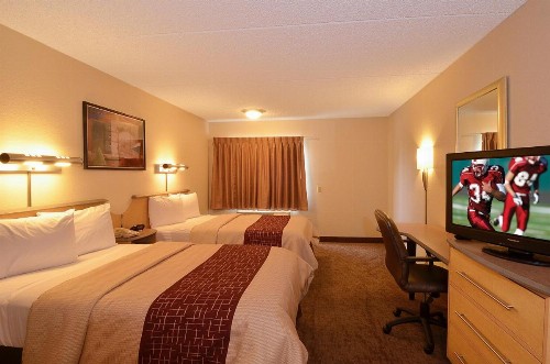 Red Roof Inn San Antonio Airport - image 15