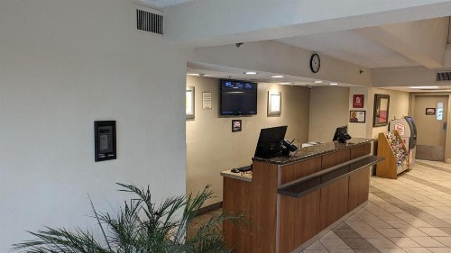 Red Roof Inn San Antonio Airport - image 24