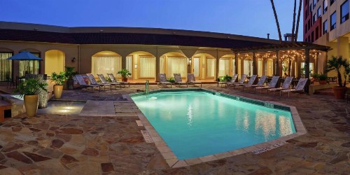 DoubleTree by Hilton San Antonio Downtown - image 11