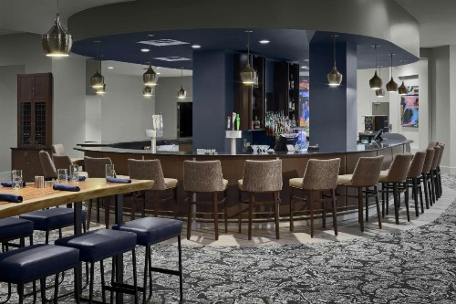 DoubleTree by Hilton San Antonio Downtown - image 34