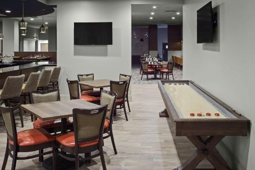 DoubleTree by Hilton San Antonio Downtown - image 35