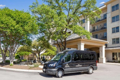 Hilton San Antonio Hill Country - image 10