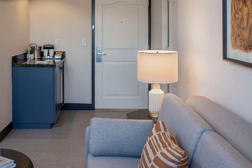 Hilton San Antonio Hill Country - image 36
