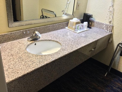 Days Inn by Wyndham San Antonio Northwest/Seaworld - image 19