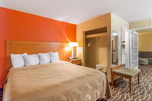 Quality Inn & Suites I-35 near AT&T Center - image 41