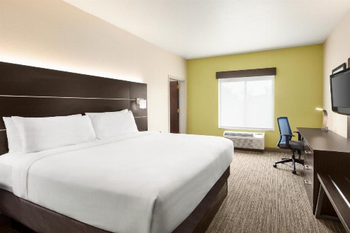 Holiday Inn Express Hotel & Suites San Antonio NW-Medical Area an IHG Hotel - image 23