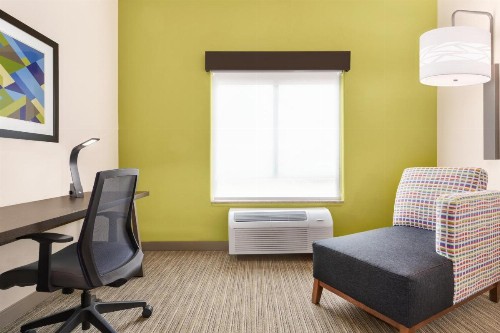 Holiday Inn Express Hotel & Suites San Antonio NW-Medical Area an IHG Hotel - image 7