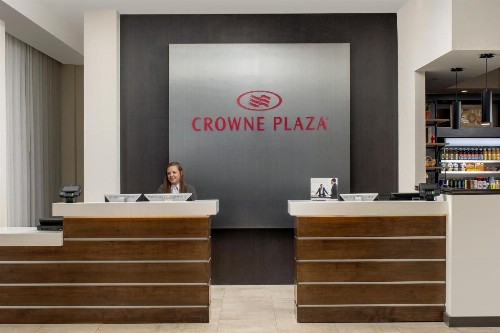 Crowne Plaza Hotel San Antonio Airport an IHG Hotel