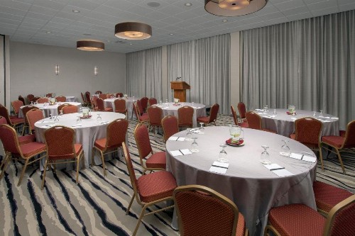 Crowne Plaza Hotel San Antonio Airport an IHG Hotel - image 2
