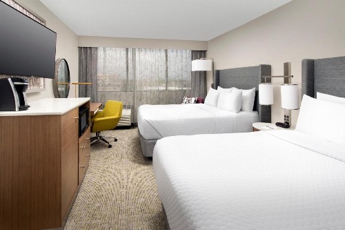 Crowne Plaza Hotel San Antonio Airport an IHG Hotel - image 4