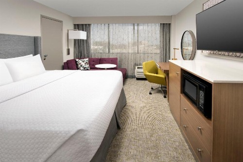 Crowne Plaza Hotel San Antonio Airport an IHG Hotel - image 6