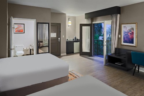Hotel Indigo San Antonio Riverwalk an IHG Hotel - image 18